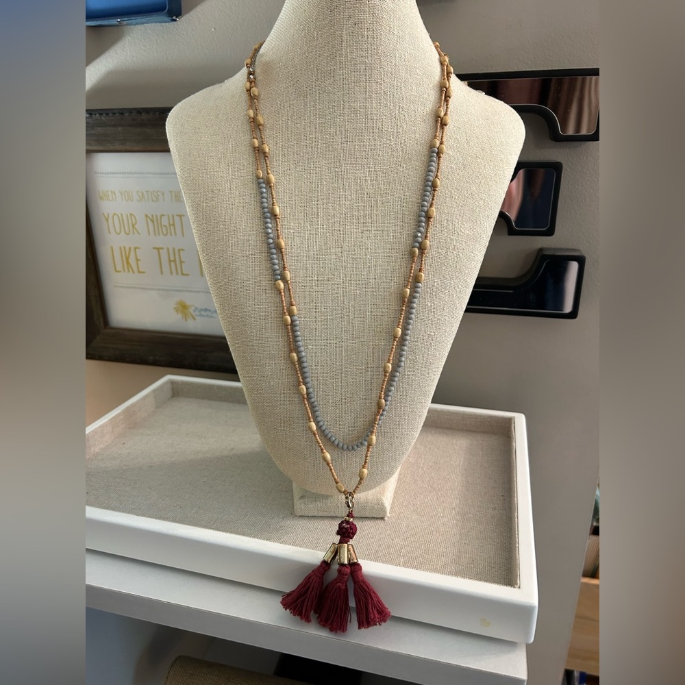 Necklace - Picture 3 of 6